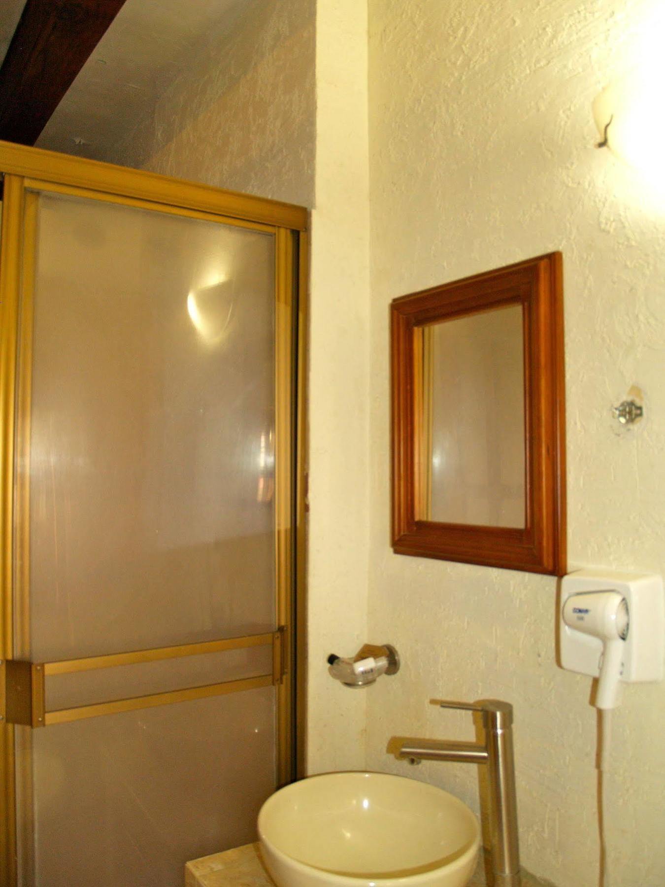 Hotel Refugio Agustino Morelia Exterior foto